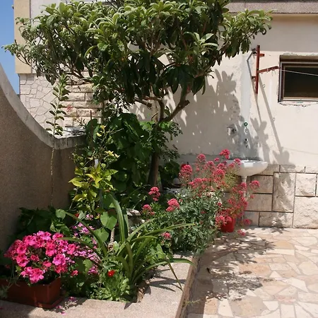 Apartment Jezera 5123a *