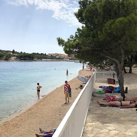 Jezera 5123a * Vodice